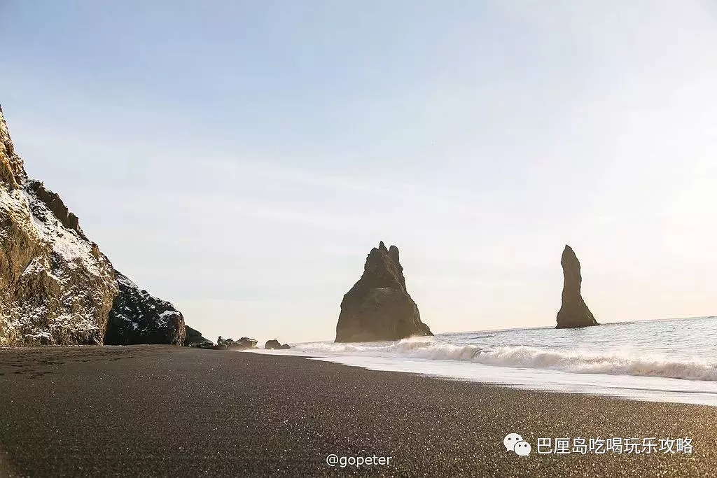 17.webp.jpg 爱旅拍-巴厘岛蜜月|旅行|婚礼|婚拍|一站式服务| 巴厘岛旅游,巴厘岛沙滩,白色沙滩,粉色沙滩,印度尼西亚龙目岛,红色沙滩,橙色沙滩,绿色沙滩,蓝色沙滩,紫色沙滩,黑沙滩,贝壳海滩,玻璃沙滩