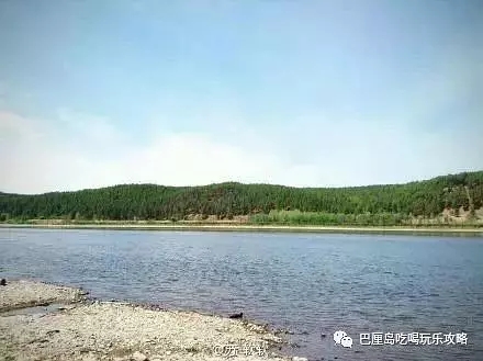 22.webp.jpg 爱旅拍-巴厘岛蜜月|旅行|婚礼|婚拍|一站式服务| 巴厘岛旅游,巴厘岛沙滩,白色沙滩,粉色沙滩,印度尼西亚龙目岛,红色沙滩,橙色沙滩,绿色沙滩,蓝色沙滩,紫色沙滩,黑沙滩,贝壳海滩,玻璃沙滩