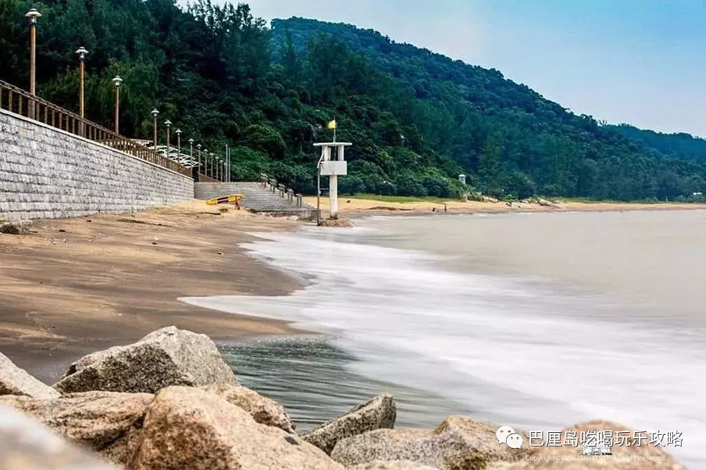 18.webp.jpg 爱旅拍-巴厘岛蜜月|旅行|婚礼|婚拍|一站式服务| 巴厘岛旅游,巴厘岛沙滩,白色沙滩,粉色沙滩,印度尼西亚龙目岛,红色沙滩,橙色沙滩,绿色沙滩,蓝色沙滩,紫色沙滩,黑沙滩,贝壳海滩,玻璃沙滩