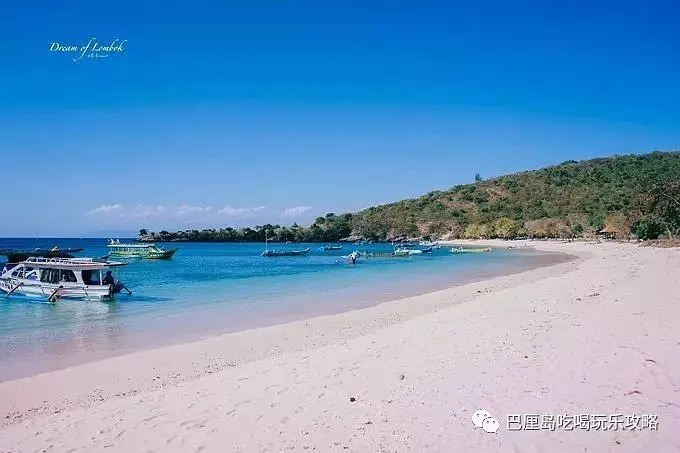 爱旅拍-巴厘岛蜜月|旅行|婚礼|婚拍|一站式服务| 巴厘岛旅游,巴厘岛沙滩,白色沙滩,粉色沙滩,印度尼西亚龙目岛,红色沙滩,橙色沙滩,绿色沙滩,蓝色沙滩,紫色沙滩,黑沙滩,贝壳海滩,玻璃沙滩