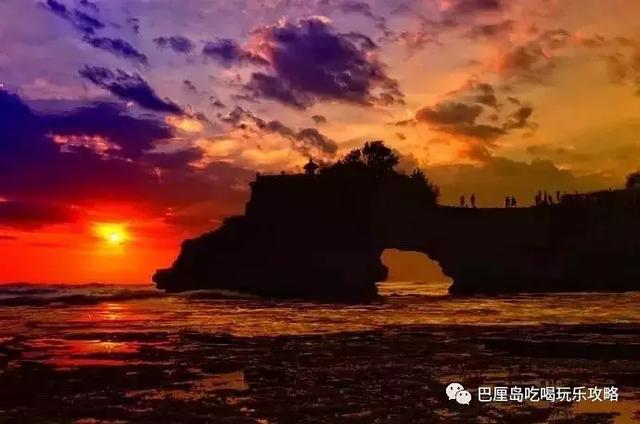 3.jpg 爱旅拍-巴厘岛蜜月|旅行|婚礼|婚拍|一站式服务|海神庙,乌鲁瓦图断崖,水明漾海滩,Amankila Bali的游泳池,库塔海滩,Melasti Beach,Nusa Penida Temple,Kelan Beach