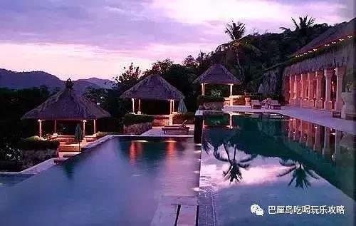 14.jpg 爱旅拍-巴厘岛蜜月|旅行|婚礼|婚拍|一站式服务|海神庙,乌鲁瓦图断崖,水明漾海滩,Amankila Bali的游泳池,库塔海滩,Melasti Beach,Nusa Penida Temple,Kelan Beach