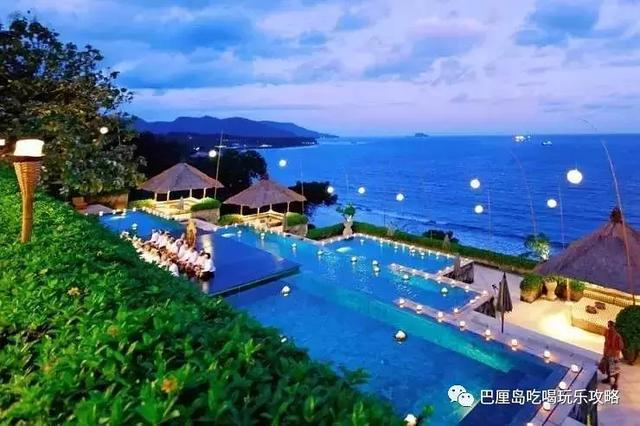 16.jpg 爱旅拍-巴厘岛蜜月|旅行|婚礼|婚拍|一站式服务|海神庙,乌鲁瓦图断崖,水明漾海滩,Amankila Bali的游泳池,库塔海滩,Melasti Beach,Nusa Penida Temple,Kelan Beach