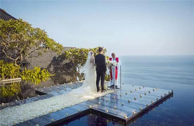 爱旅拍-巴厘岛蜜月|旅行|婚礼|婚拍|一站式服务|巴厘岛，明星，婚礼